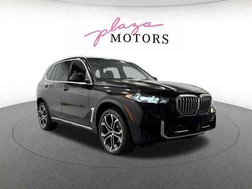 Black Sapphire Metallic 2026 BMW X5 xDrive40i
