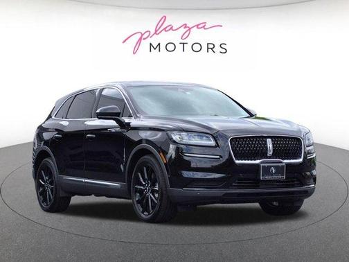 Infinite Black Metallic 2022 Lincoln Nautilus Reserve