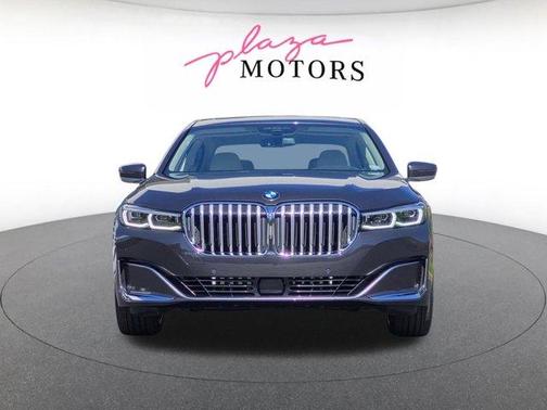 Dark Graphite Metallic 2021 BMW 750 i xDrive