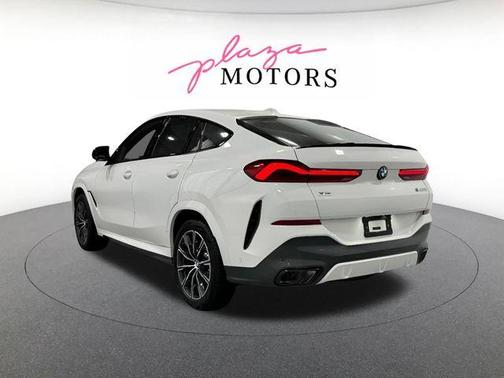 Alpine White 2026 BMW X6 M60i