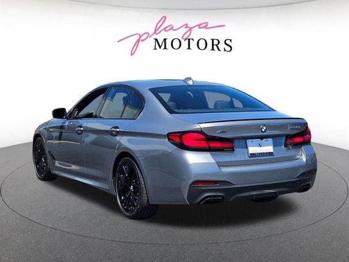 Skyscraper Gray Metallic 2023 BMW 530 i xDrive