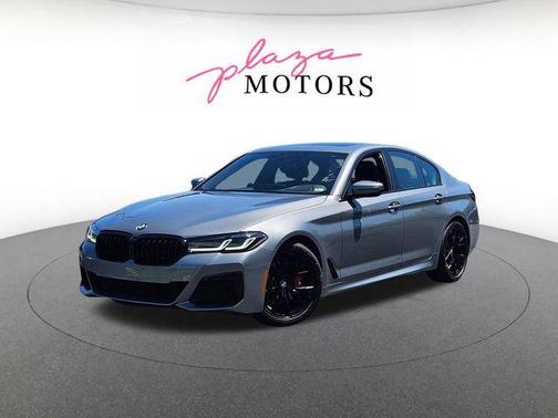 Skyscraper Gray Metallic 2023 BMW 530 i xDrive
