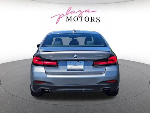 Skyscraper Gray Metallic 2023 BMW 530 i xDrive