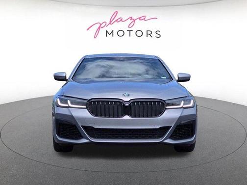 Skyscraper Gray Metallic 2023 BMW 540 i xDrive