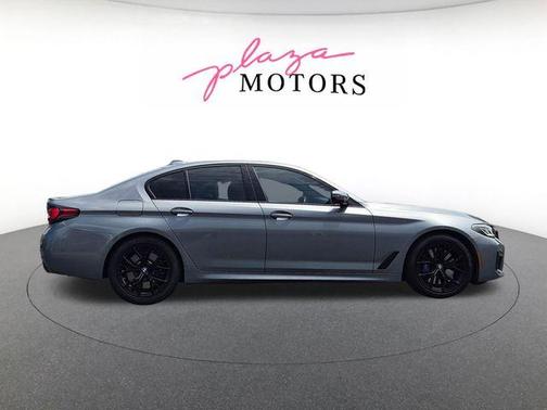 Skyscraper Gray Metallic 2023 BMW 540 i xDrive