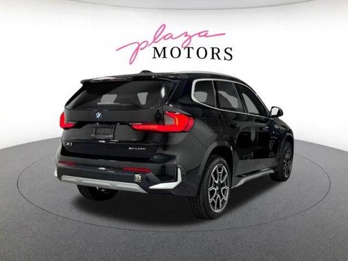 Black Sapphire Metallic 2026 BMW X1 xDrive28i