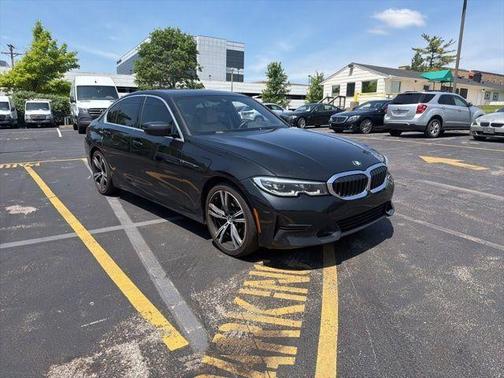 Black Sapphire Metallic 2021 BMW 330 i xDrive