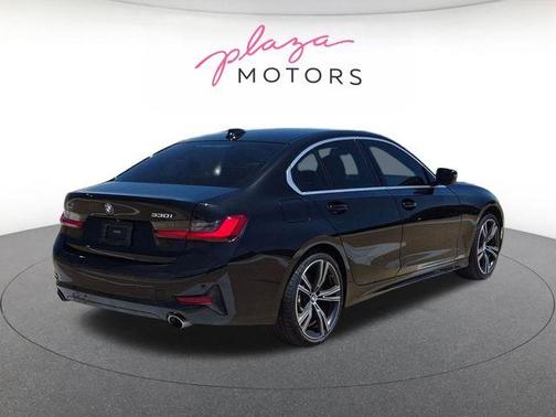 Black Sapphire Metallic 2021 BMW 330 i xDrive