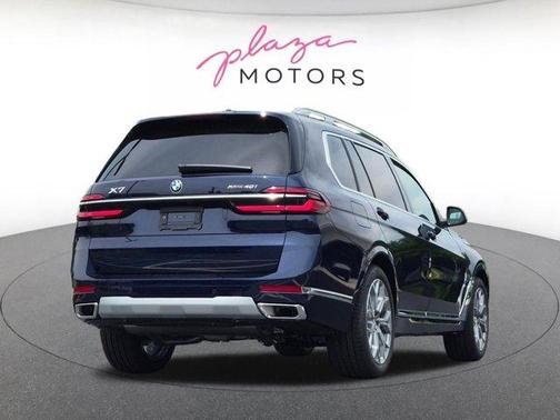 C3Z 2027 BMW X7 xDrive40i