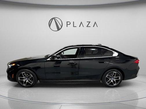 2025 BMW i5 xDrive40