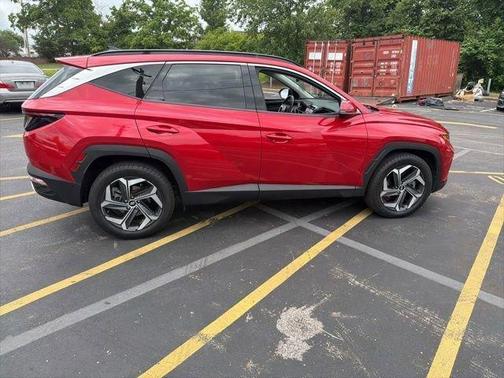 Calypso Red 2022 Hyundai TUCSON Limited