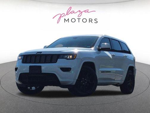 Bright White Clearcoat 2018 Jeep Grand Cherokee Altitude