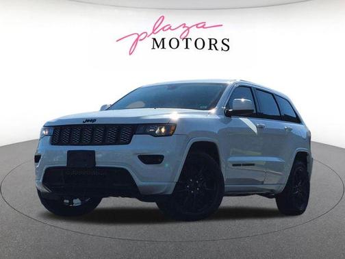 Bright White Clearcoat 2018 Jeep Grand Cherokee Altitude