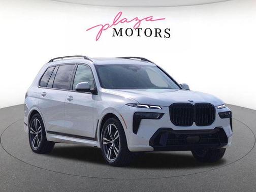 Alpine White 2026 BMW X7 xDrive40i