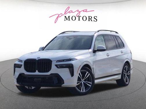 Alpine White 2026 BMW X7 xDrive40i