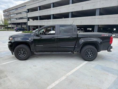 Black 2022 Chevrolet Colorado Z71