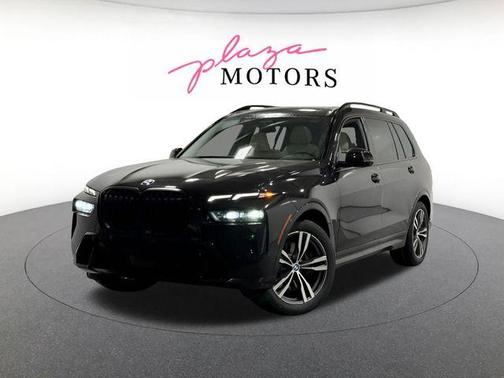 Black Sapphire Metallic 2026 BMW X7 xDrive40i