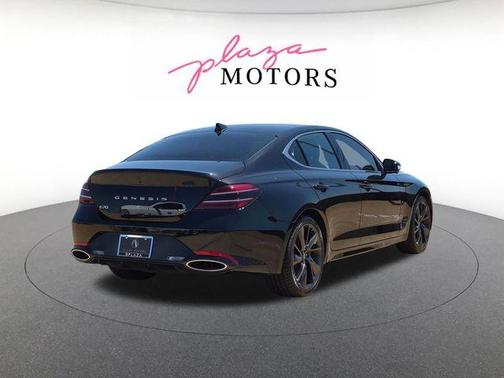 Vik Black 2022 Genesis G70 3.3T