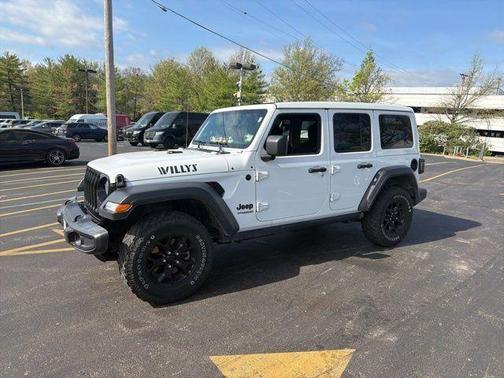 Bright White Clearcoat 2021 Jeep Wrangler Unlimited Sport