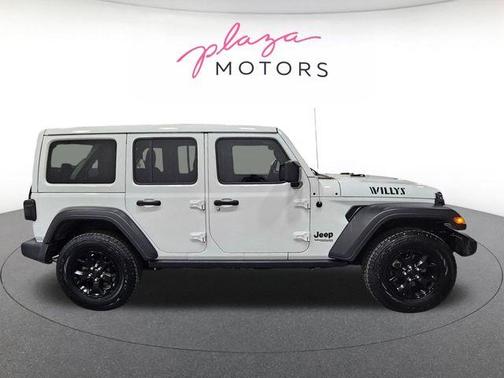 Bright White Clearcoat 2021 Jeep Wrangler Unlimited Sport