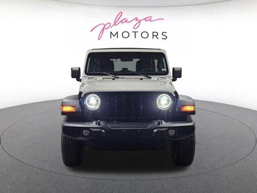 Bright White Clearcoat 2021 Jeep Wrangler Unlimited Sport