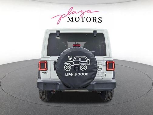 Bright White Clearcoat 2021 Jeep Wrangler Unlimited Sport