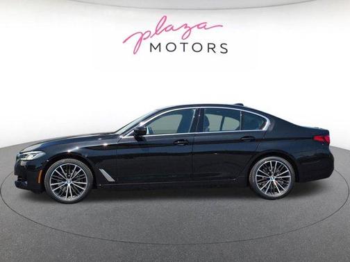 Black Sapphire Metallic 2023 BMW 540 i xDrive