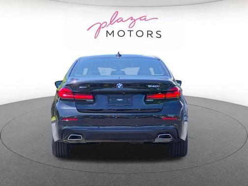 Black Sapphire Metallic 2023 BMW 540 i xDrive