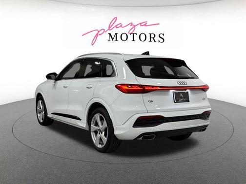 2025 Audi Q5 2.0T quattro Premium