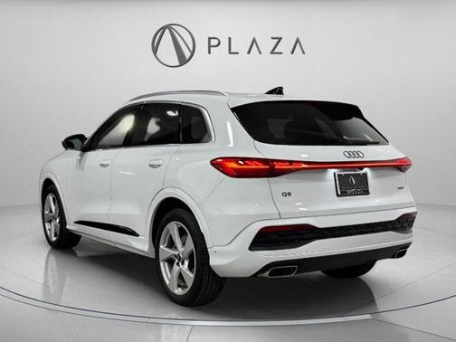 2025 Audi Q5 2.0T quattro Premium