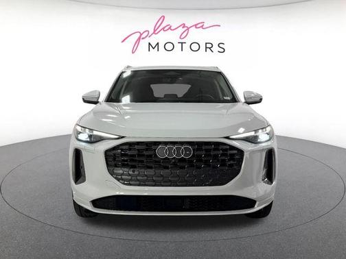 Glacier White Metallic 2025 Audi Q5 2.0T quattro Premium