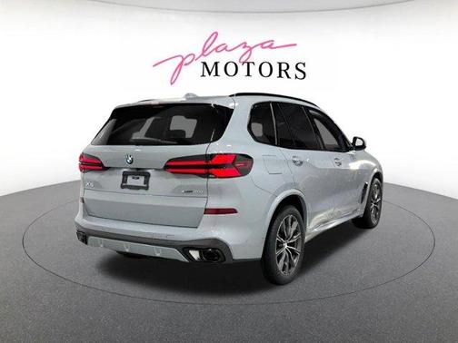 Gray 2026 BMW X5 xDrive40i