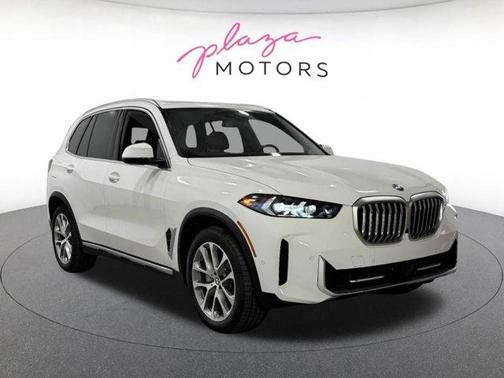 Alpine White 2026 BMW X5 PHEV xDrive50e
