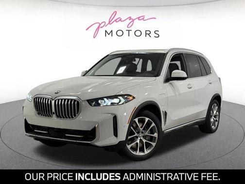 Alpine White 2026 BMW X5 PHEV xDrive50e
