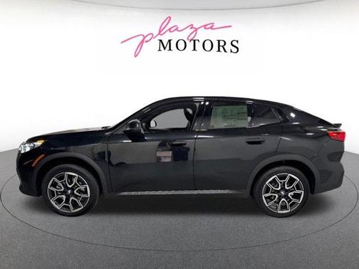 Black Sapphire Metallic 2026 BMW X2 xDrive28i