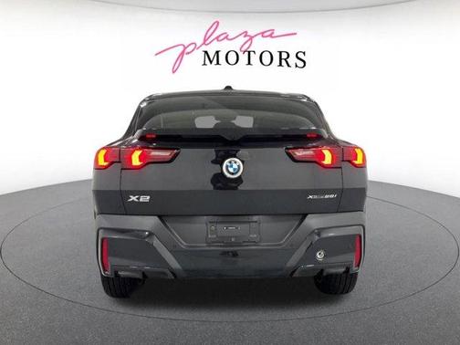 Black Sapphire Metallic 2026 BMW X2 xDrive28i