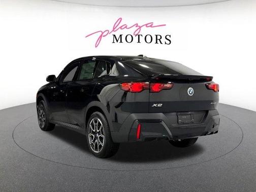 Black Sapphire Metallic 2026 BMW X2 xDrive28i