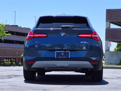 Arctic Race Blue Metallic 2026 BMW X3 30 xDrive