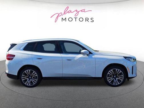 Mineral White Metallic 2026 BMW X3 30 xDrive