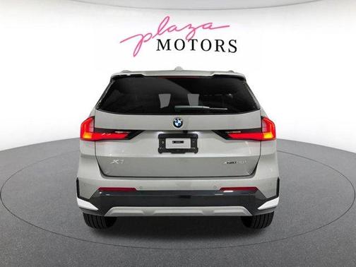 Space Silver 2026 BMW X1 xDrive28i