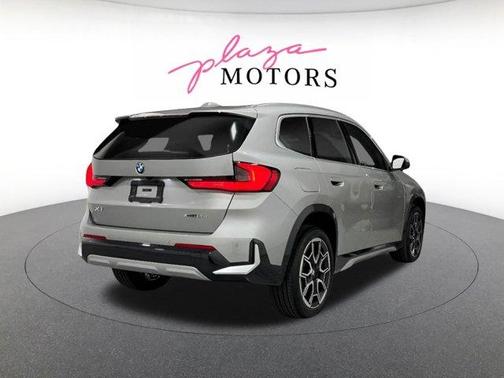 Space Silver 2026 BMW X1 xDrive28i