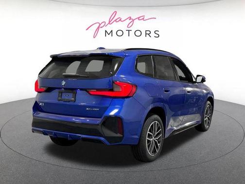 Portimao Blue Metallic 2026 BMW X1 xDrive28i