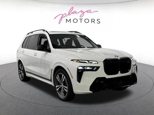 Alpine White 2026 BMW X7 M60i