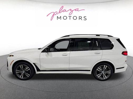 Alpine White 2026 BMW X7 M60i