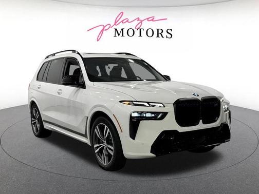 Alpine White 2026 BMW X7 M60i