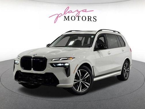 Alpine White 2026 BMW X7 M60i
