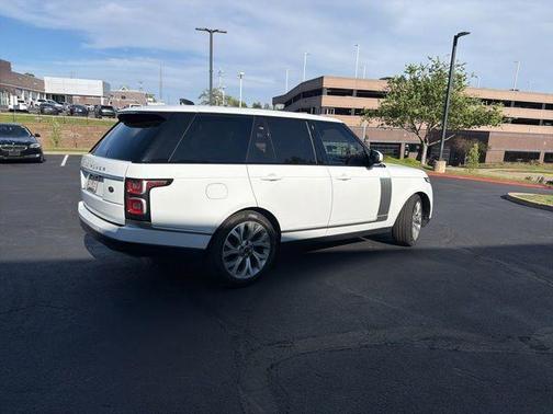 Fuji White 2019 Land Rover Range Rover 3.0L V6 Supercharged HSE