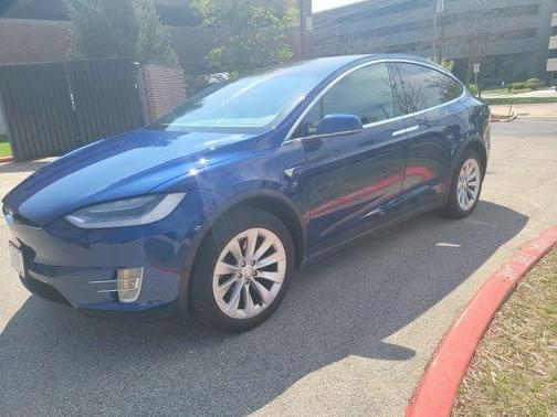 Deep Blue Metallic 2019 Tesla Model X Long Range