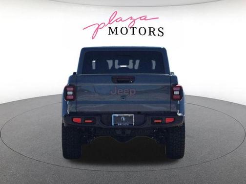 Anvil Clearcoat 2025 Jeep Gladiator Mojave