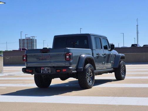 Anvil Clearcoat 2025 Jeep Gladiator Mojave
